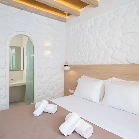 Airth Santorini فِروستيفاني