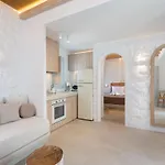 Airth Santorini Firostefani