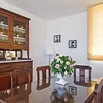 Airth Santorini