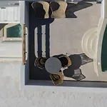 Airth Santorini